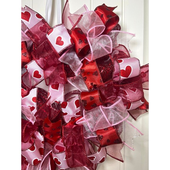 Handmade 17” Valentine’s Day Ribbon Wreath Hearts in Red & White w6 - Picture 5 of 8